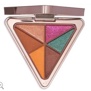 Lys Beauty love yourself eyeshadow palette